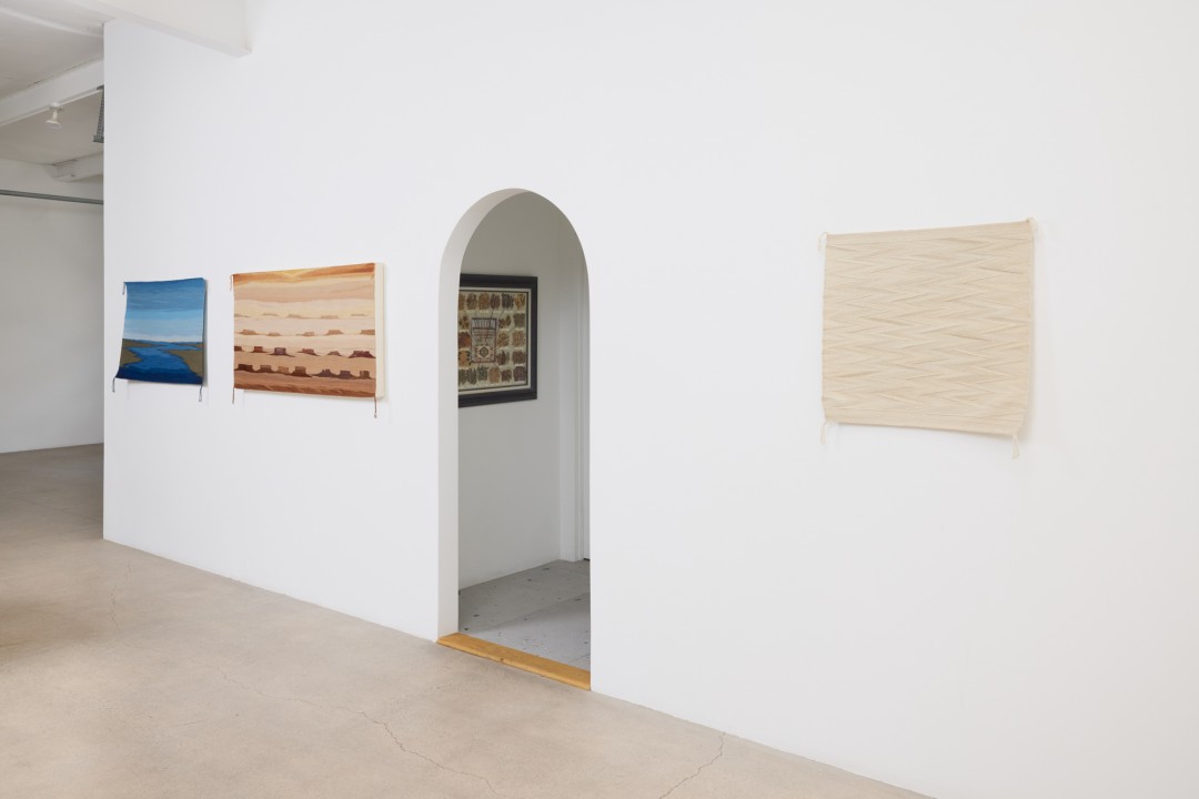 Woven Futures, Unbound Patterns: Contemporary Din&eacute; Weaving